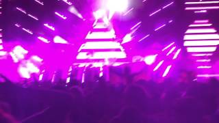 Armin van Buuren - Cherry Blossom (Ben Gold  Remix) Live at Ultra Music Festival Miami 2016