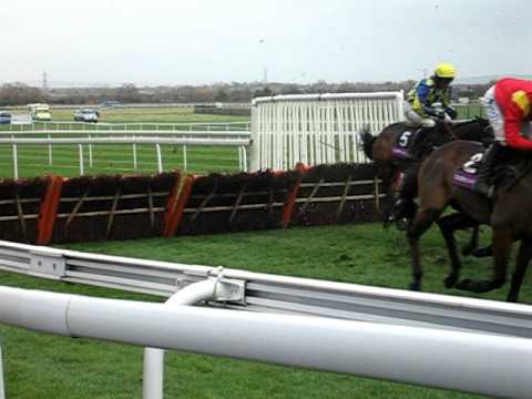 Aintree Hurdle Racing