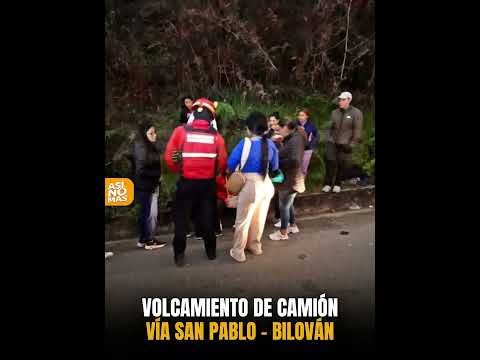 Accidente en la vía San Pablo de Atenas - Bilován en el cantón San Miguel de la provincia Bolívar.