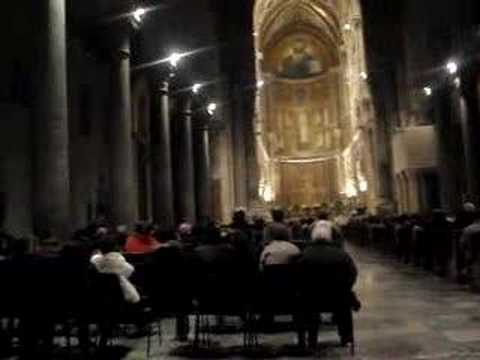 Sicilia-Palermo-Settimana Santa-besoffen in der Kirche xD