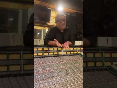 Yaar ko maine mujhe yaar ne sone na diya/from the original throat/while recording/ love u kunal bhai