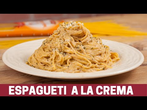 Espagueti a la Crema y queso (pasta a la crema con queso)