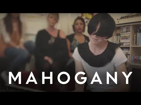 Saint Saviour - Something's Change | Mahogany Session