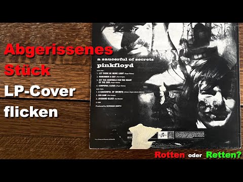 Wir reparieren eine LP-Hülle, der ein Stück fehlt