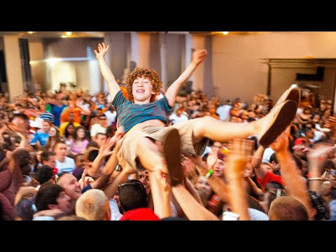 I THREW THE BIGGEST MANSION PARTY!