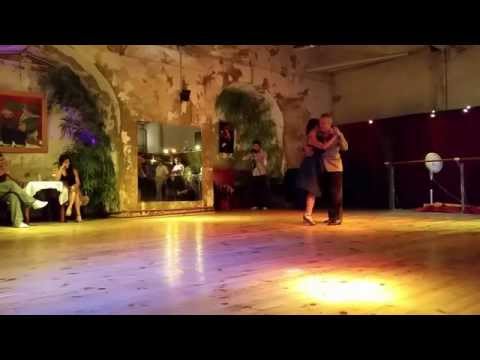 Moira Daloia & Alejandro Figueroa sur La Muchachada del Centro de Canaro à Tango de soie