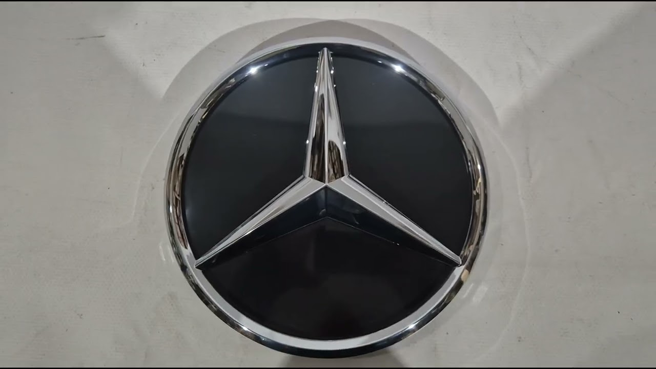 Mercedes GLE kupé C292 2015–2019 Predný emblém s 3D hviezdou, chrómový rámik A0008880111 Video 5