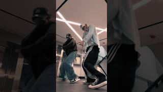 Download lagu 'Bolo 🎤 - Penomeco' #tiktok# | Dance Cover 💃 #rommie #shorts mp3 Download lagu 'Bolo 🎤 - Penomeco' #tiktok# | Dance Cover 💃 #rommie #shorts mp3