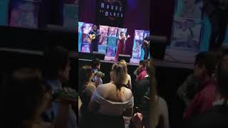 Castro "Rock and Roll"