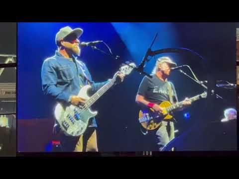 Neil Young - Cinnamon Girl/Southern Man/Mr Soul, “Freshwater Amphitheater”, Toronto 08172025 thumbnail