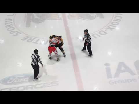 Fight/Bagarre Dave Hamel vs Derek Parker 15 avril 2023