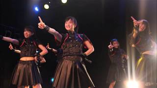 桜エビ～ずがワンマンライブで、クールな黒衣装お披露目