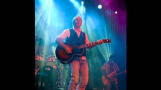 Kevin Costner & Modern West - Let Go Tonight feat. NENA / Hurrican Rain