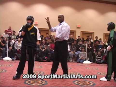 Billy Leader v Unk - Boys team sparring eliminations - 2009 NBL Supergrands