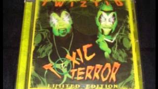 Twiztid - Feel Me (Version 2 ft/ Master P) Toxic Terror Tour Exclusive EP