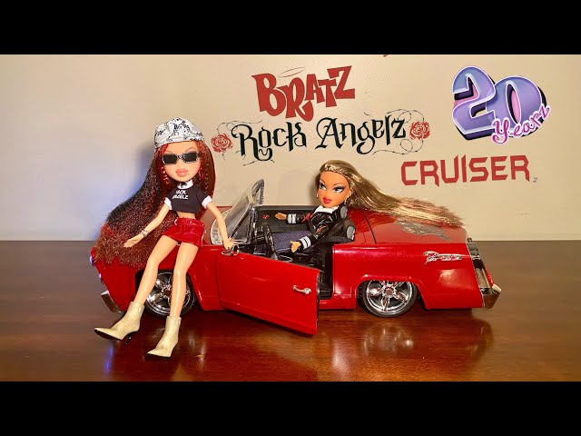 Vídeo relacionado con Bratz Rock Angelz Coche de edición Especial de 20 años - Coche Convertible con Puertas, Maletero, Luces, Cinturones de Seguridad y Volante - para 2 muñecas de Moda - Coleccionable - Edad: 7+ años