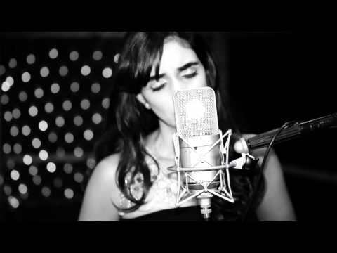 LIRAZ CHARHI - AGE YE ROOZ // לירז צ'רכי - אגה יה רוז