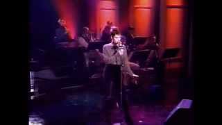 Shelby Lynne - Come A Little Closer