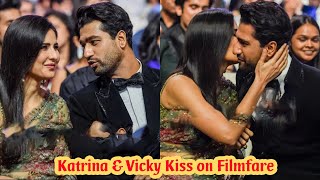 Katrina Kaif and Vicky Kaushal Romantic Moments from Filmfare Award 2022 || Katrina and Vicky Hug