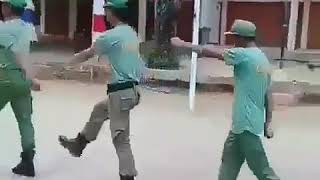 Download lagu Hansip lucu latihan baris berbasis mp3