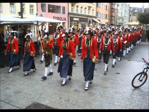 Stadtmusikkapellen Innsbruck - Sternmarsch im Musikantenstadl (Medley)