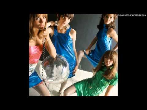 Peter Thomas -- Moonflower Q 70