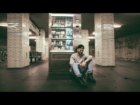 Emes Milligan - Bonny (prod. Emes Milligan)
