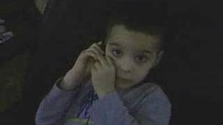 My lil cousin Dyson tryin to sing B5