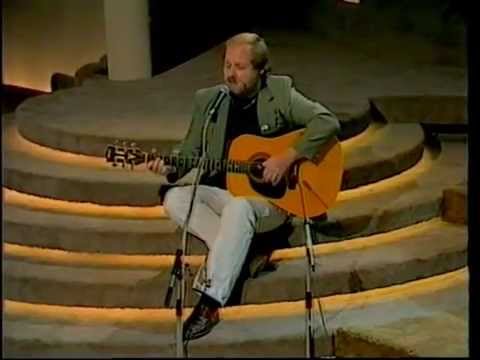 Eric Bogle : The Aussie Bar-B-Q  (1982)