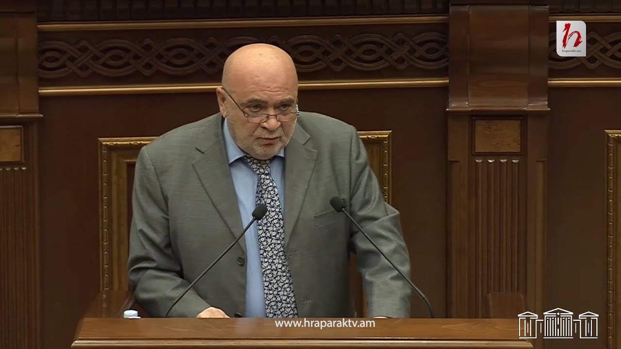 Տիկին Գալստյան, երկակի ստանդարտ եք կիրառում