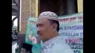 preview picture of video '@bahimam waktu Ziarah Ke si Mbah Waliyullah KH. Kholil Bangkalan Madura Jawa Timur Indonesia'