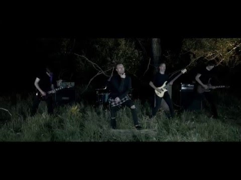 Owleye - Alone In A Room (Official Music Video)