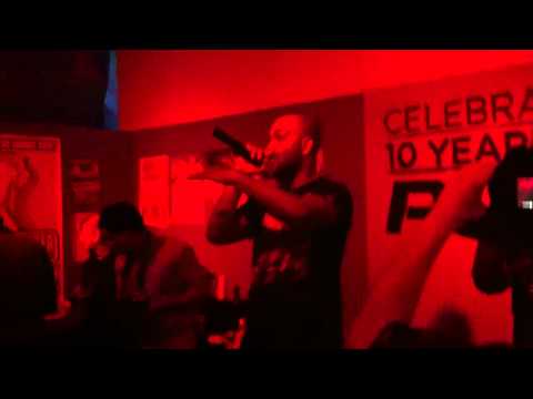 Donaeo I'm fly at RWD brick lane