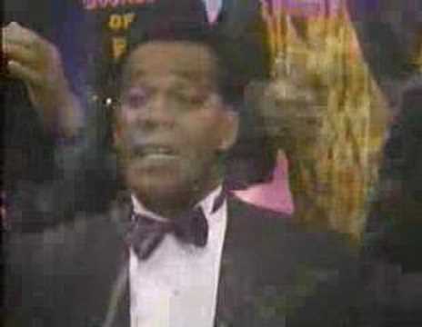 Daryl Coley singing *Hallelujah*