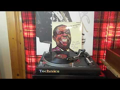 Louis Armstrong – I've Got The World On A String - B3  I've Got The World On A String - 1960