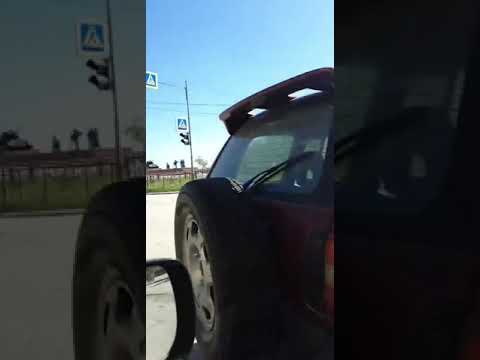 В Якутске разбился водитель мотороллера