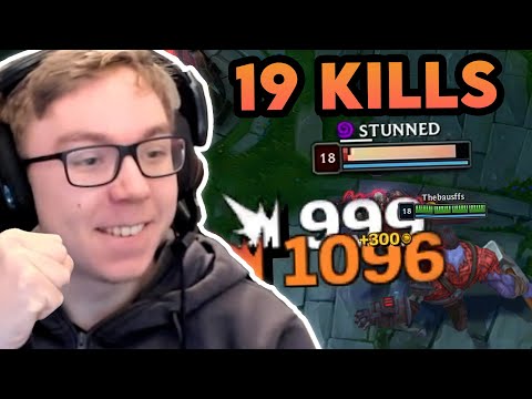 KICKING ENEMIES IS JUST NICE 😇😇