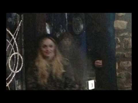 FANTASMA DE UN JOVEN PRÍNCIPE EN LA TORRE DE LONDRES