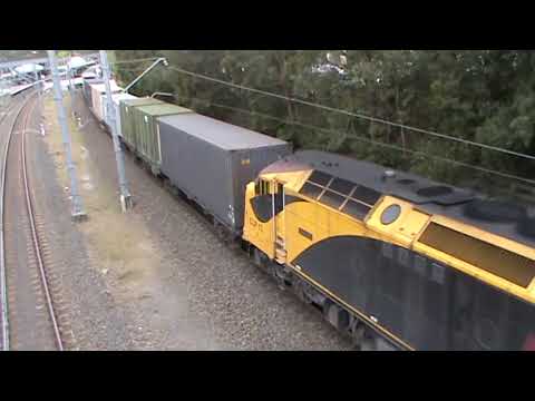 G516 CLP11 CLF13 QR Freight