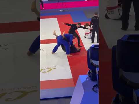 AJP PRO 2022 . Gold.  Finals. Masters -4. purple belts. 120kg. Brasa Russia.