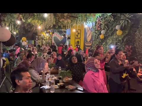 KUCOBA HIDUP SENDIRI (DIAN PIESESHA-RIZKA COFFEE)