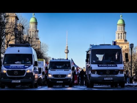 🔴LIVE: Liebknecht-Luxemburg-Demo 2026