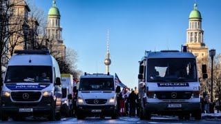 Live: Liebknecht-Luxemburg-Demonstration in Berlin