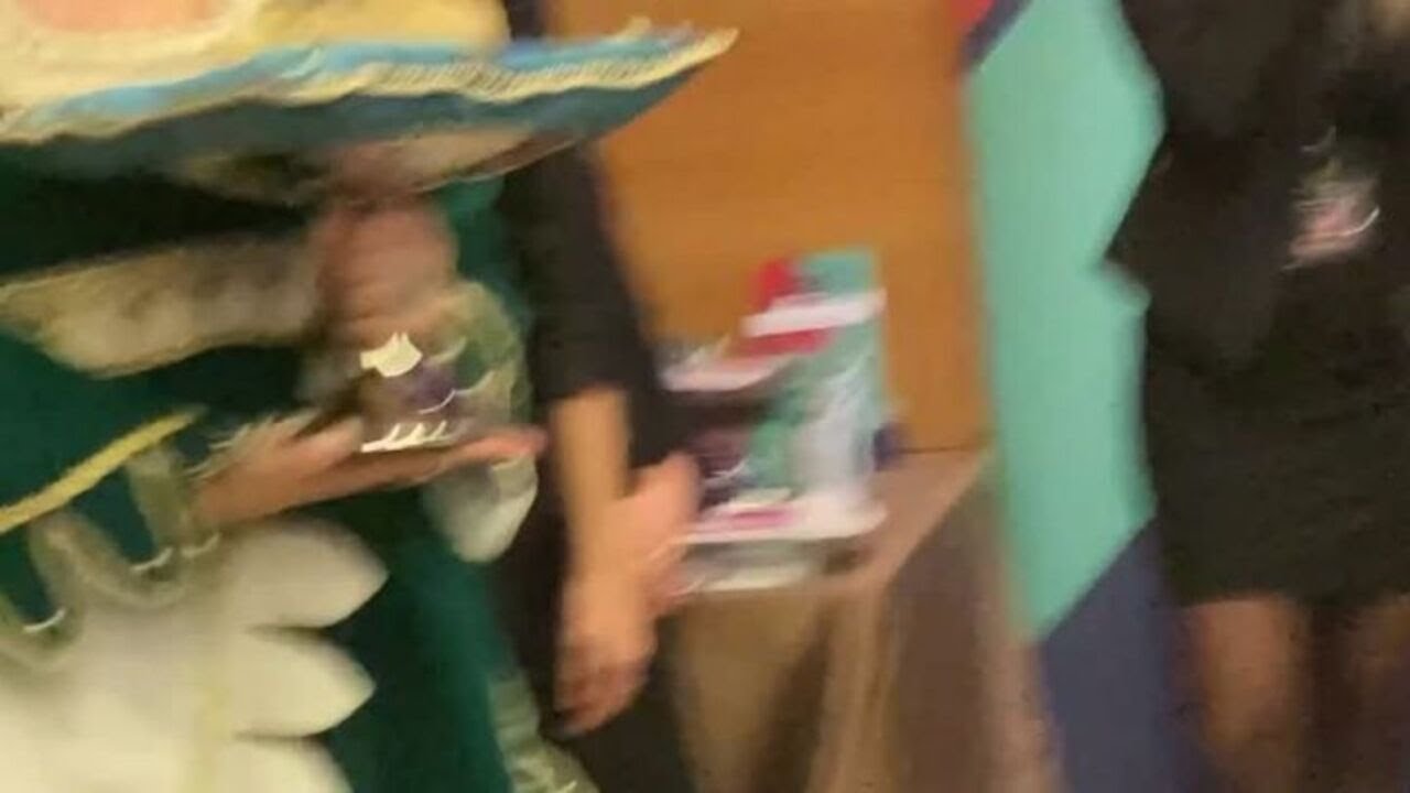 XXVI Asta Mondiale del Tartufo Bianco d'Alba: trifola di 1009 grammi battuta per 110 mila euro