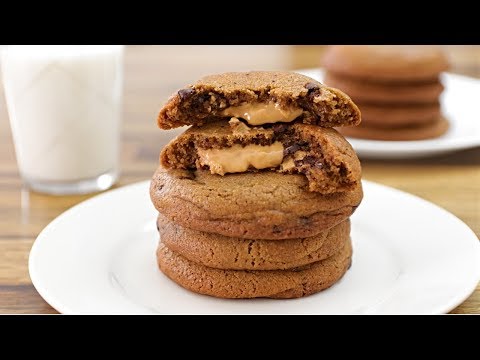 download lagu mp3 mp4 Chocolate Cookies With Peanut Butter Center, download lagu Chocolate Cookies With Peanut Butter Center gratis, unduh video klip Chocolate Cookies With Peanut Butter Center