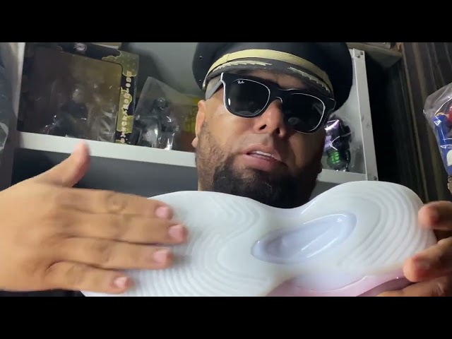 Vídeo relacionado con Nike Air Zoom Flight 96 Zapatillas de básquetbol para Hombre Black/Valerian/Brown 38.5