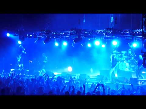 In Flames - Intro,Sounds Of A Playground Fading,Live @ Hovet 2011