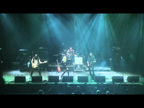 GRAFFIKA - Manis tur nav