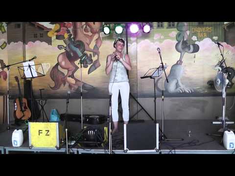 Marianne Veenstra -  Bloedgroep Diesel live in Papekop