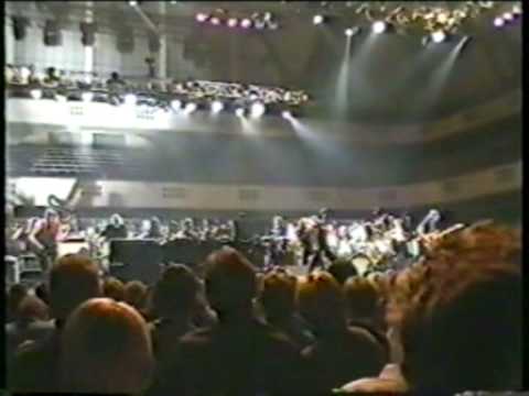 Deep Purple & Ronnie James Dio-Rainbow In The Dark(Concerto Tour,Frankfurt 15.10. 2000)